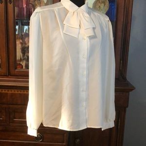 🧥Ship N Shore Ivory Blouse